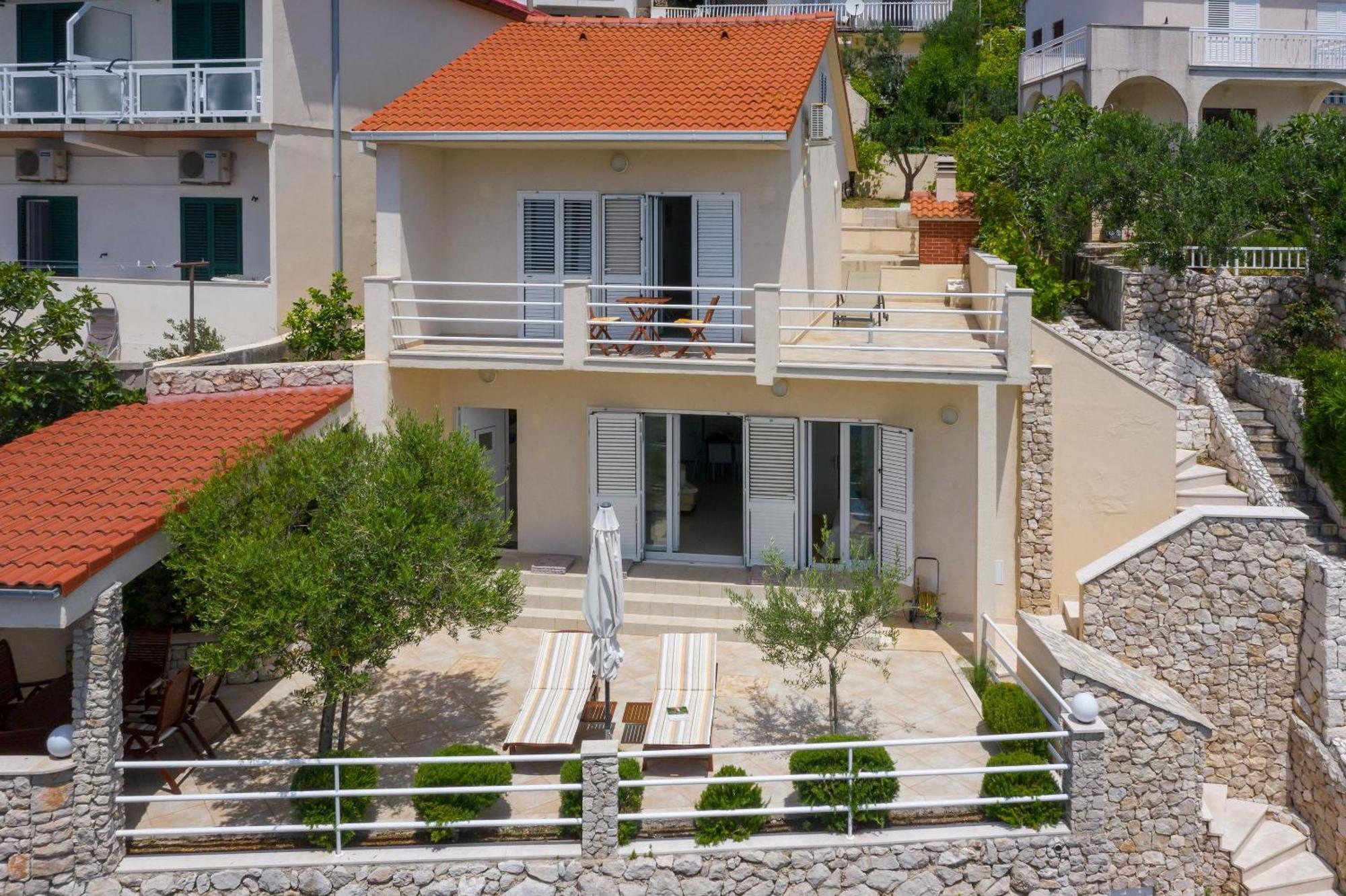 House Karlo Villa Pisak Buitenkant foto